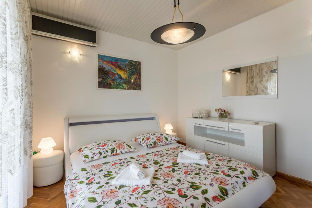 Villa Ratka Trogir Exterior foto